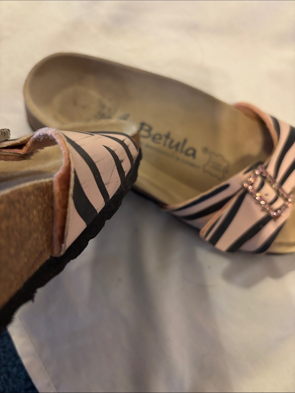 Betula by Birkenstock Sandals in Pink Zebra Size 8 - Picture 6 of 8
